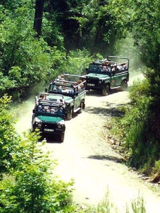 11kemer jeep safari
