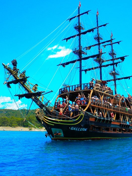 11Belek Pirate Boat Trip