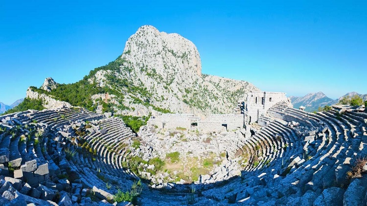 11The ancient city of Termessos