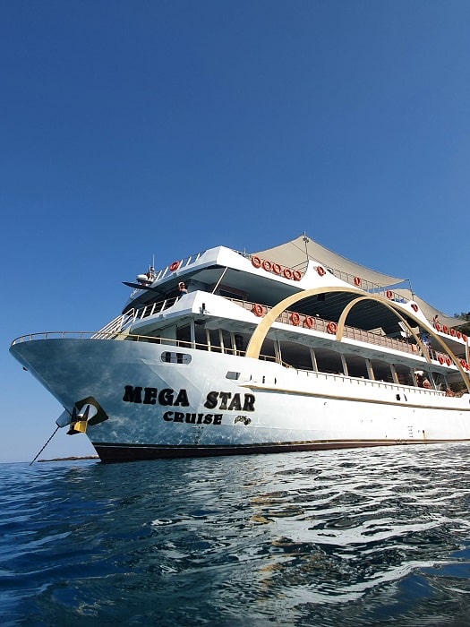 11mega star boat trip from belek